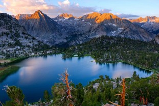 Poziv na predavanje Uvod u čari visoke Kalifornije: Nacionalni parkovi južne Sierre Nevade - 29.11.2022.